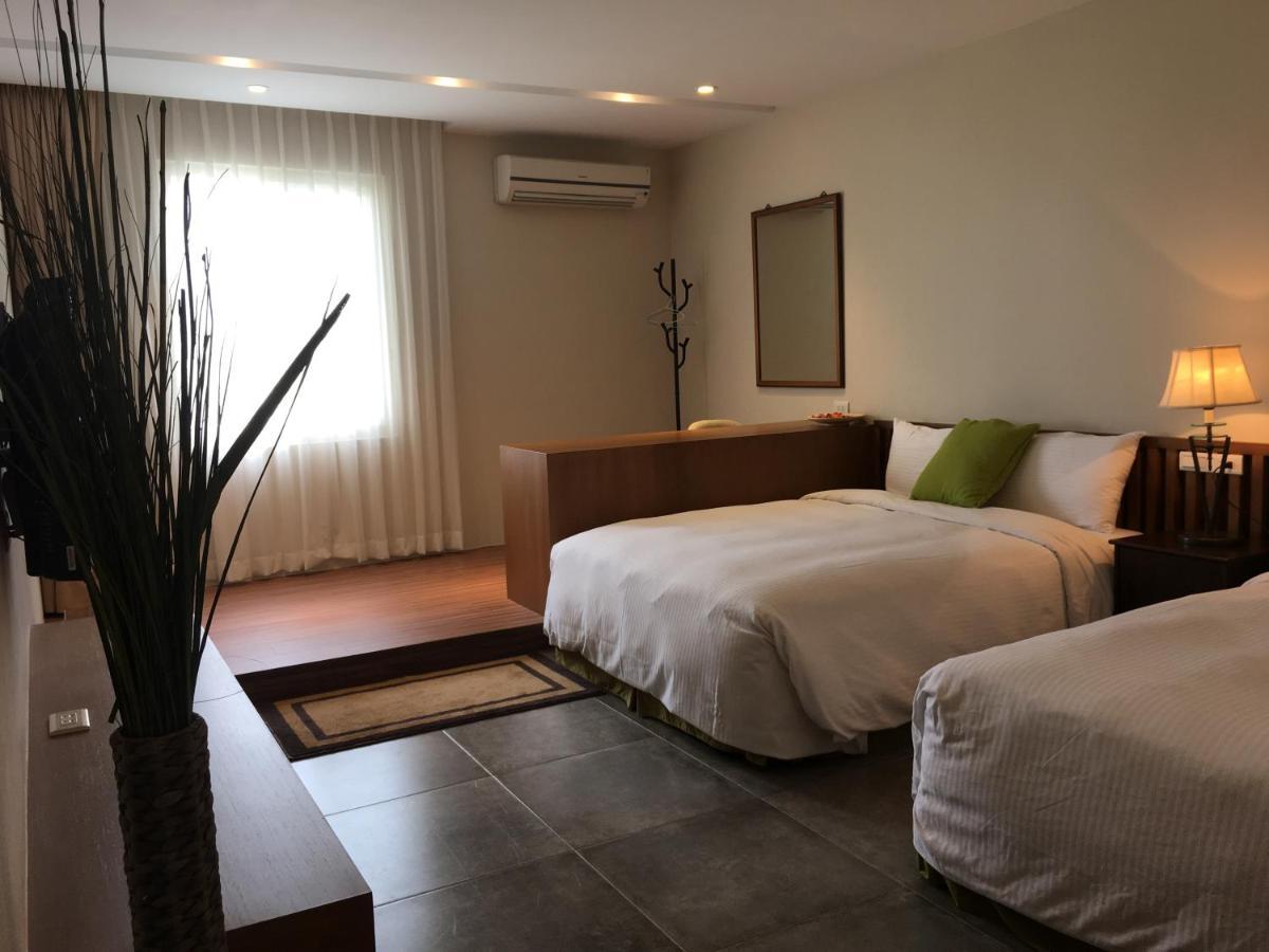 Palm Tree Hotel كنتيج المظهر الخارجي الصورة